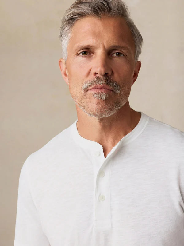 MIRKYN Short-Sleeve Breeze Henley - White