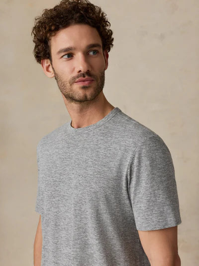 MIRKYN  Short-Sleeve Breeze Tee - Cave Grey Heather