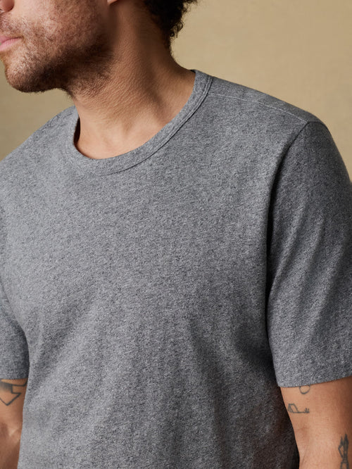 MIRKYN  Sunwashed Regenerative Tee - Pebble Grey Heather